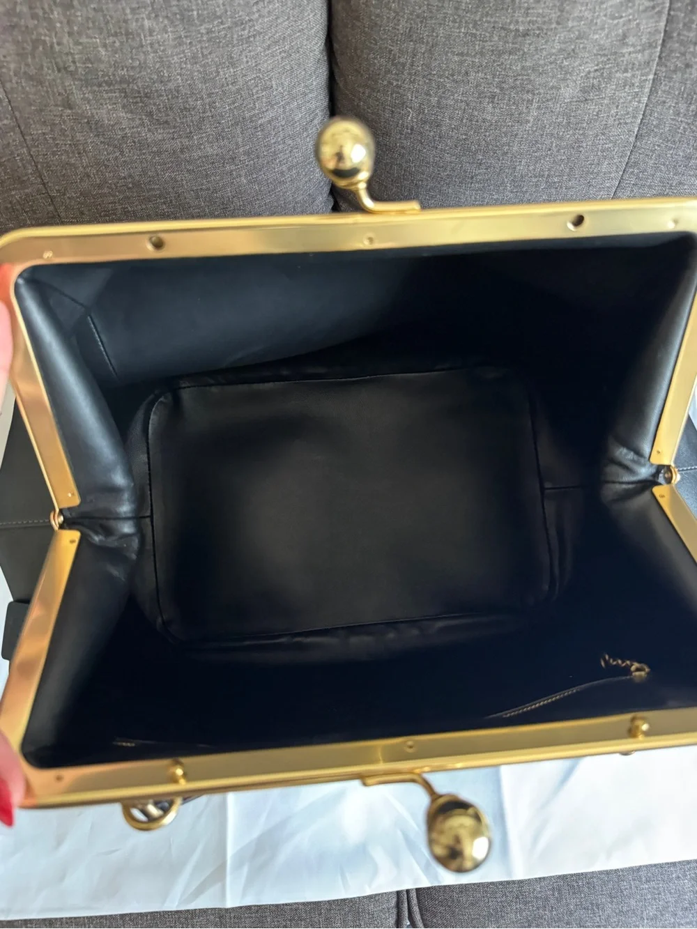 COACH OVERSIZED Kisslock Bag
